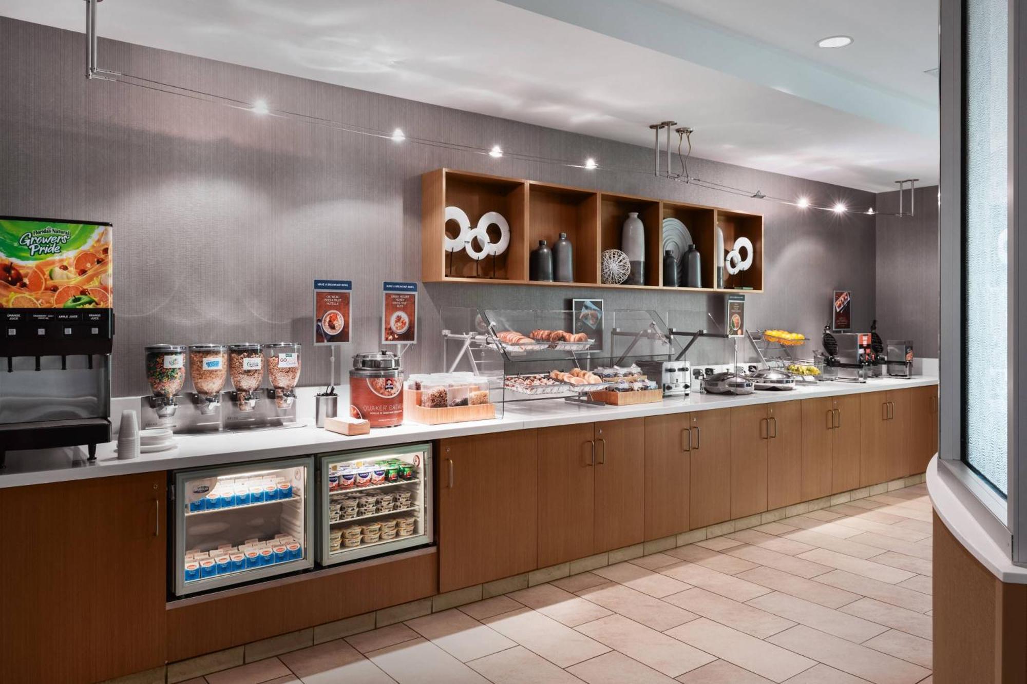Springhill Suites By Marriott Syracuse Carrier Circle East Syracuse Εξωτερικό φωτογραφία