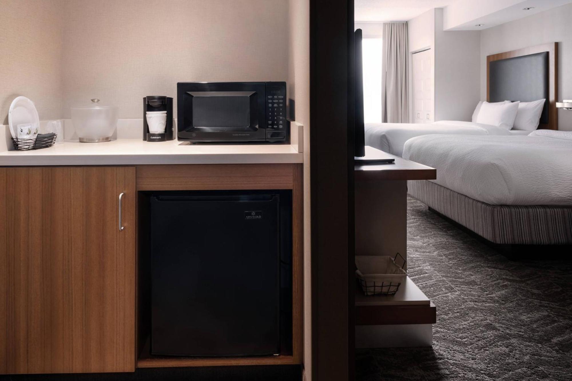 Springhill Suites By Marriott Syracuse Carrier Circle East Syracuse Εξωτερικό φωτογραφία
