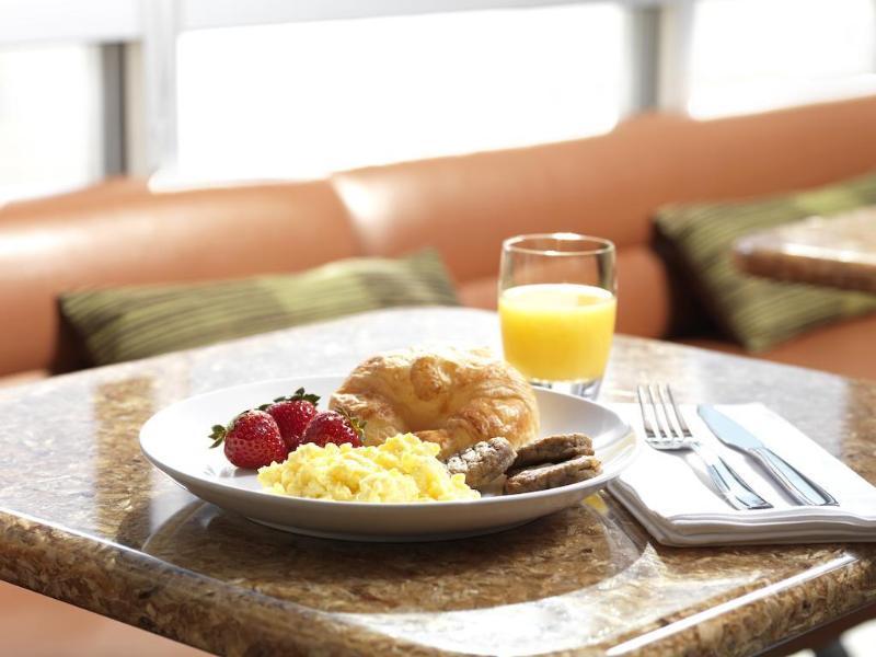 Springhill Suites By Marriott Syracuse Carrier Circle East Syracuse Εξωτερικό φωτογραφία